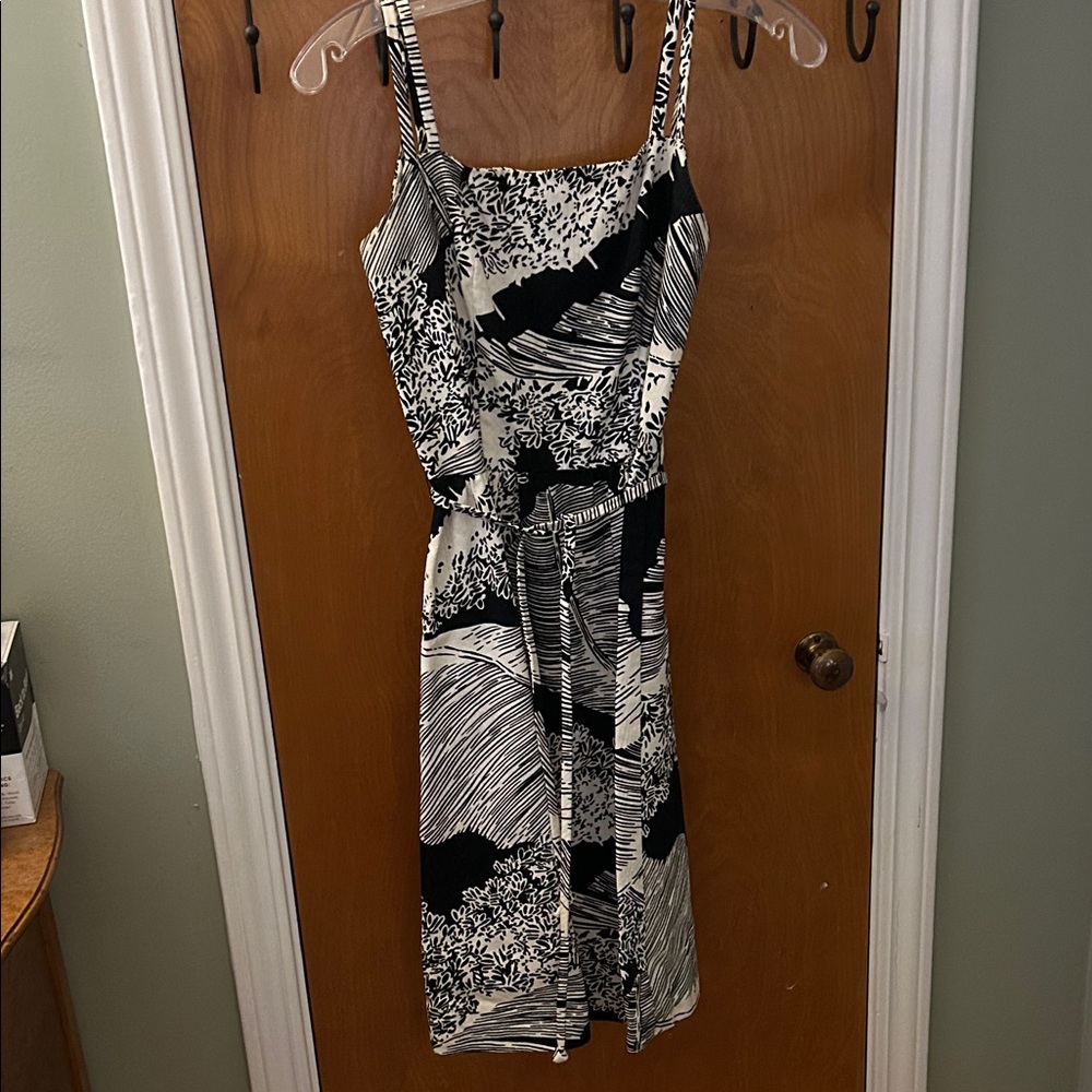 Vintage Malia Honolulu Black and White Patterned Women's Dress vintage
